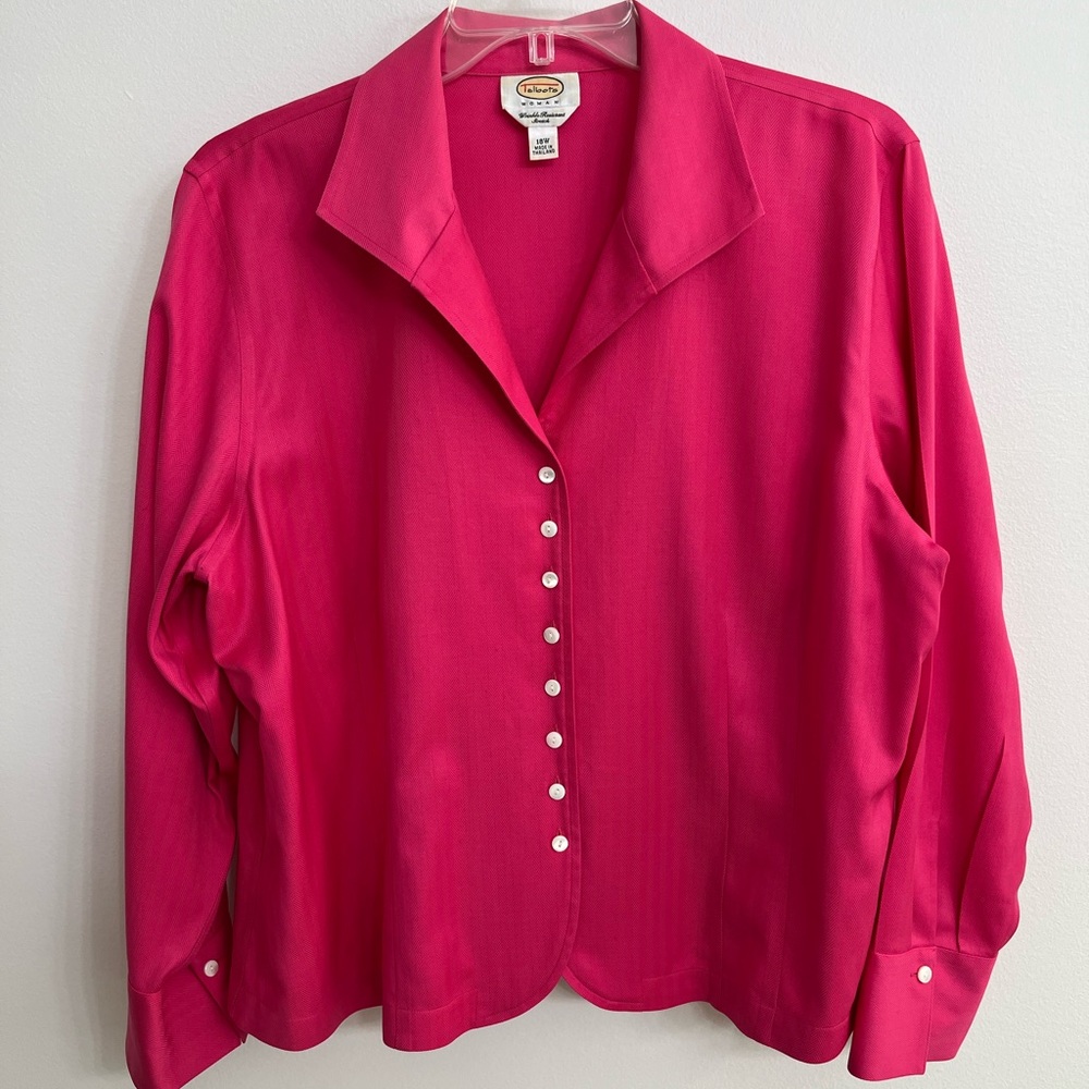 EUC Talbots Size 18 Bright Pink Button Down Shirt with Cuffed Sleeves and Collar